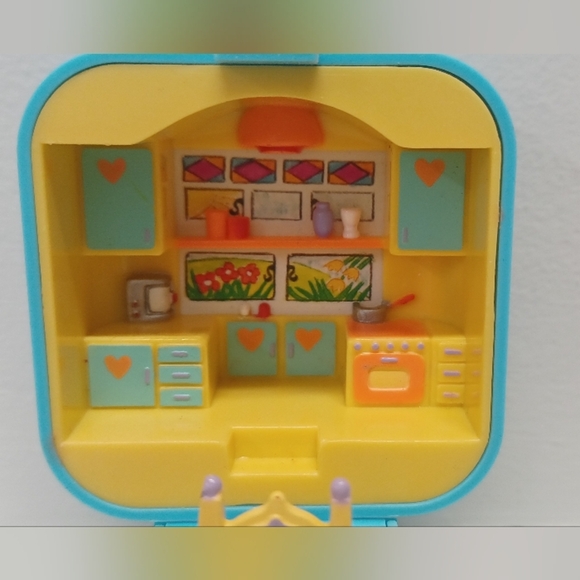 Polly Pocket 1991 Bluebird Dinnertime Ring and Ring Case *Incomplete Turquoise - Picture 3 of 15